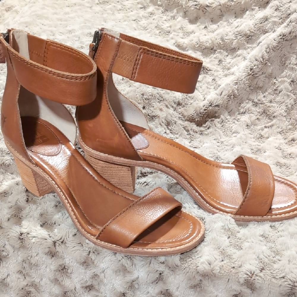 Frye Brielle Sandals